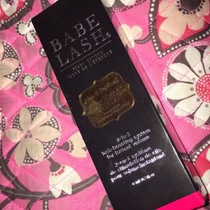 Fiber extend mascara! Makes your lashes longer! ❤️